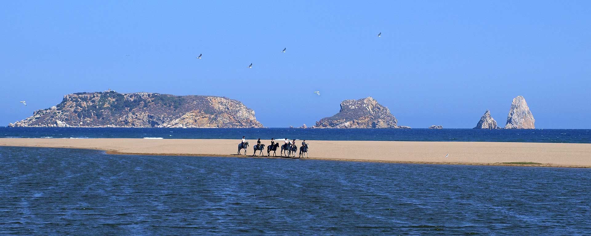  Ruta variada por colinas y montañas hasta el Mar Mediterráneo